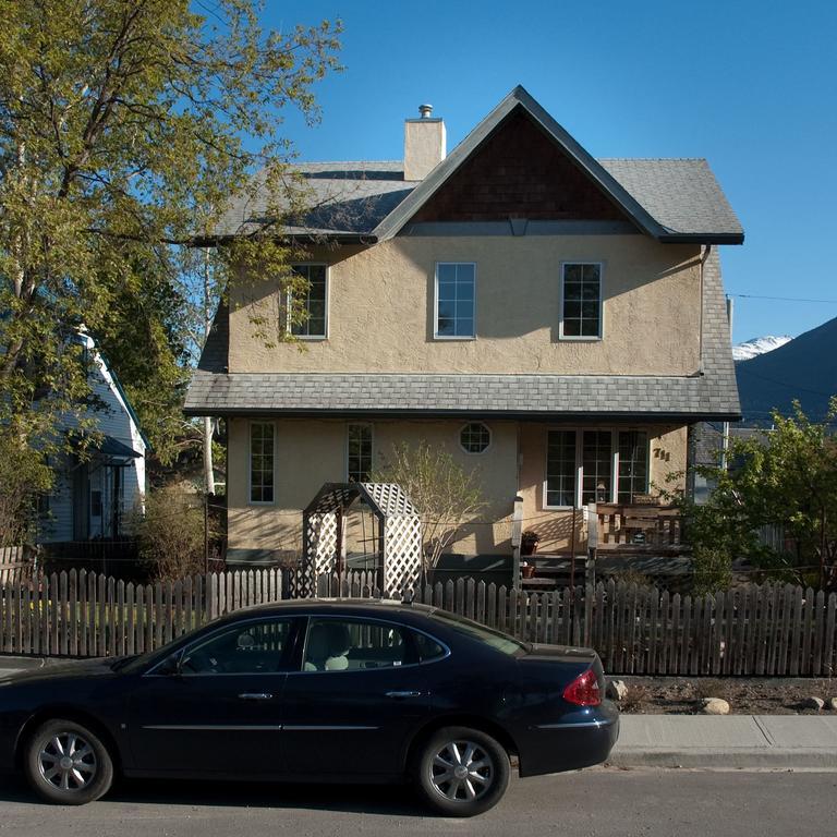711 Miette Ave Panzió Jasper Szoba fotó